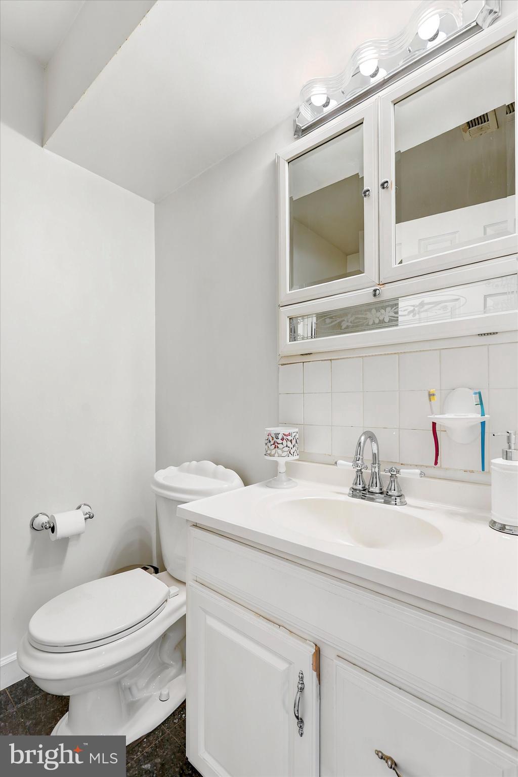 4 Bunker Hill Road Sewell, NJ 08080 - Photo 14 of 25