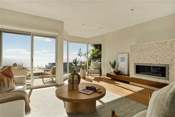$2,995,000 | 928 Quivera Street, Laguna Beach, CA 92651