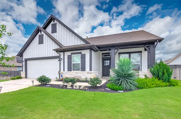 $399,000 | 107 Freeman Day Drive, Bastrop, TX 78602