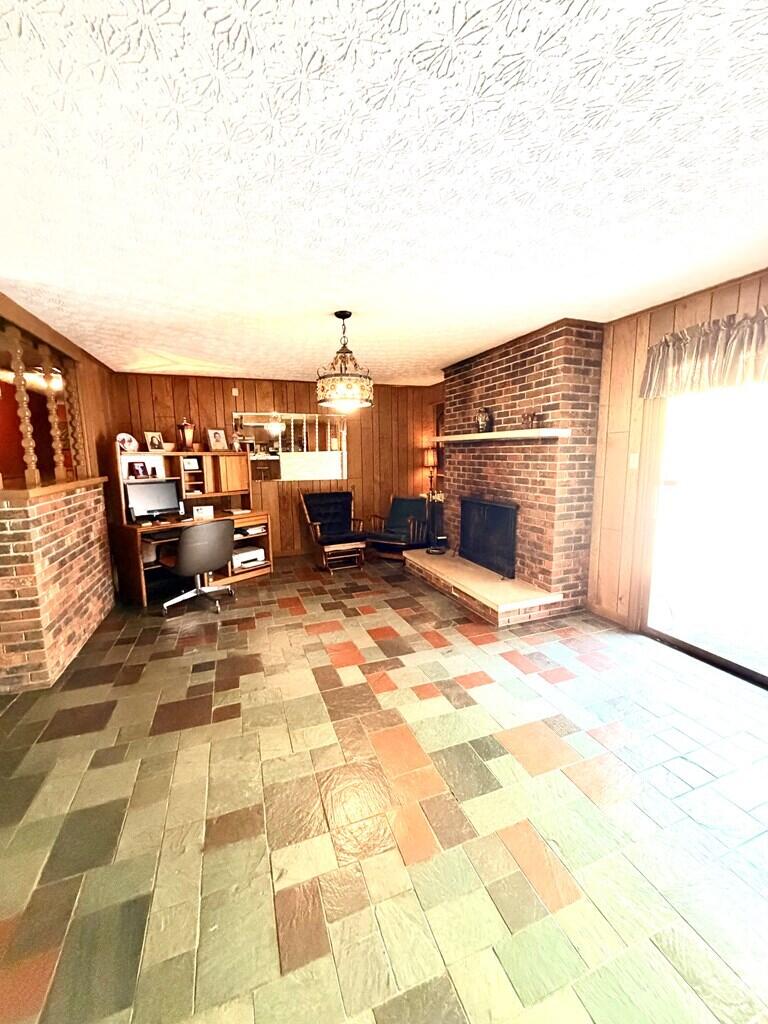 685 Mays Branch Road Prestonsburg, KY 41653 - Photo 31 of 36 128528_8