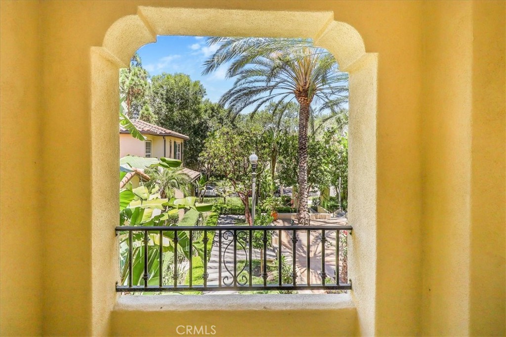 32 Perennial Irvine, CA 92603 - Photo 15 of 24