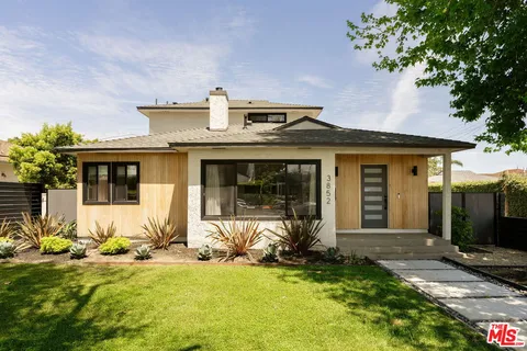 $2,295,000 | 3852 Bledsoe Avenue, Los Angeles, CA 90066