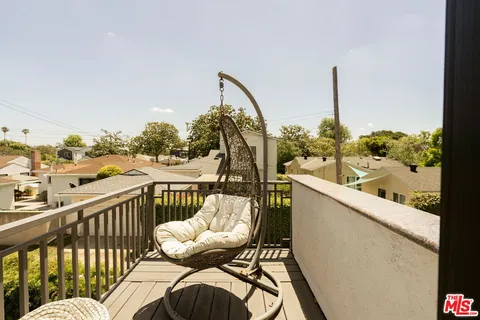 $2,295,000 | 3852 Bledsoe Avenue, Los Angeles, CA 90066