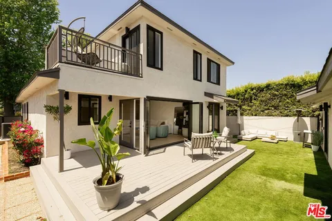 $2,295,000 | 3852 Bledsoe Avenue, Los Angeles, CA 90066