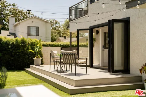 $2,295,000 | 3852 Bledsoe Avenue, Los Angeles, CA 90066
