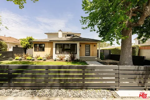 $2,295,000 | 3852 Bledsoe Avenue, Los Angeles, CA 90066