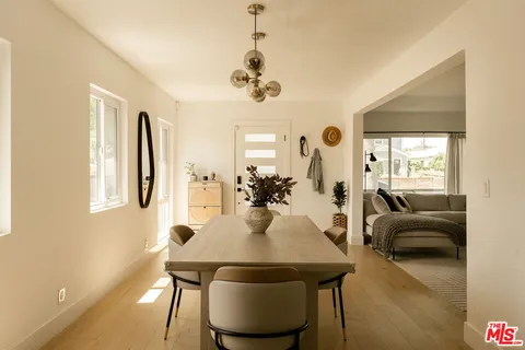 $2,295,000 | 3852 Bledsoe Avenue, Los Angeles, CA 90066