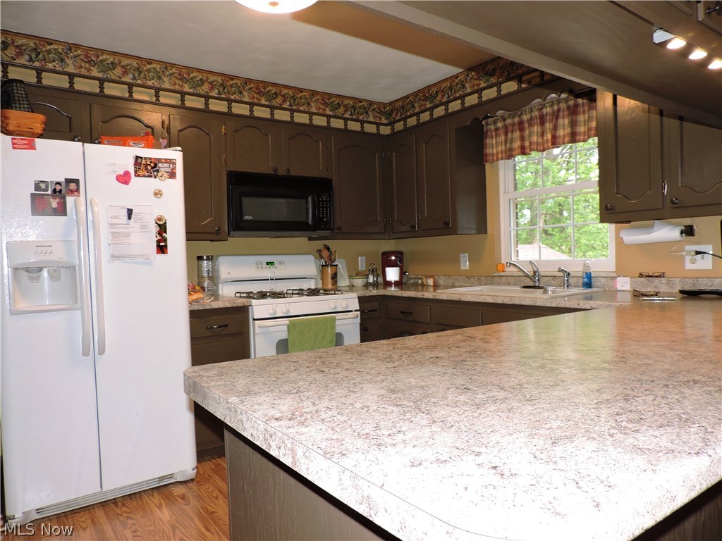 90 Laurel Ridge Road Lowell, OH 45744 - Photo 8 of 34 Gallery Image 8