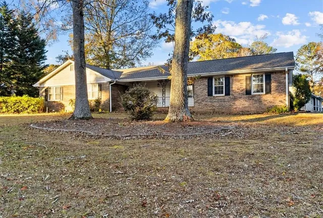 $237,500 | 2075 Pinewood Drive, Covington, GA 30016