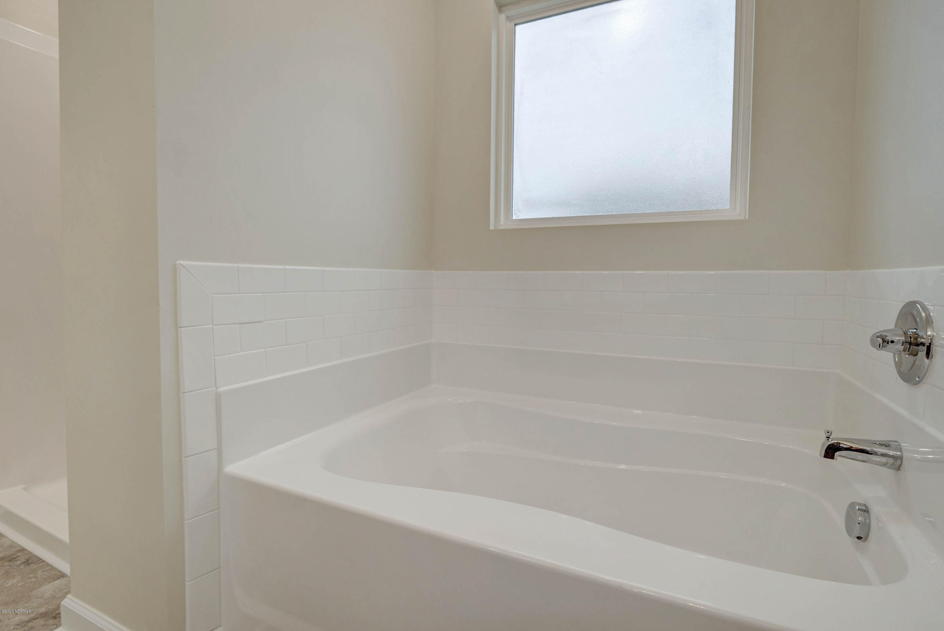 682 Aria Lane Hubert, NC 28539 - Photo 23 of 35 Master Bathroom