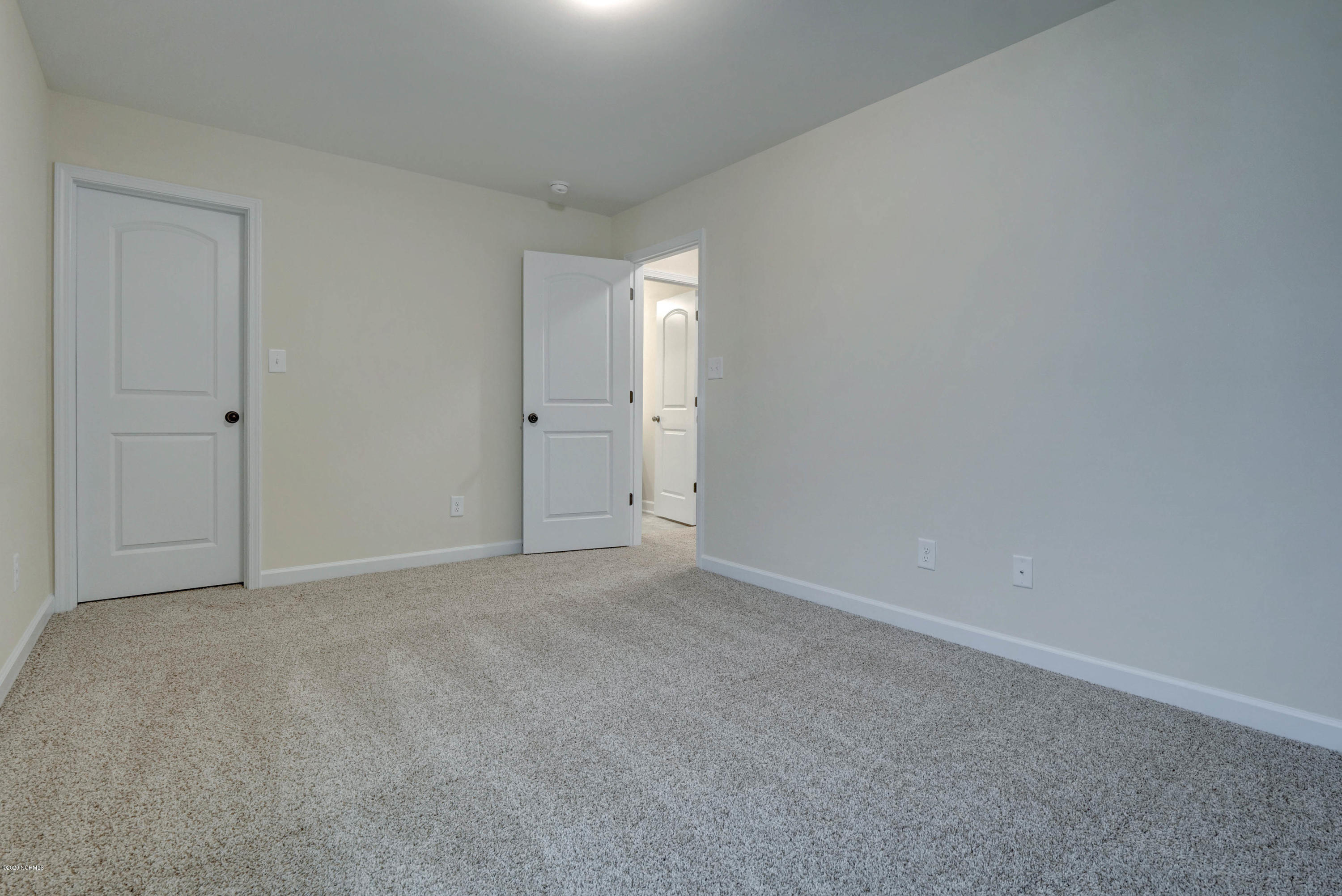 682 Aria Lane Hubert, NC 28539 - Photo 25 of 35 Bedroom 3