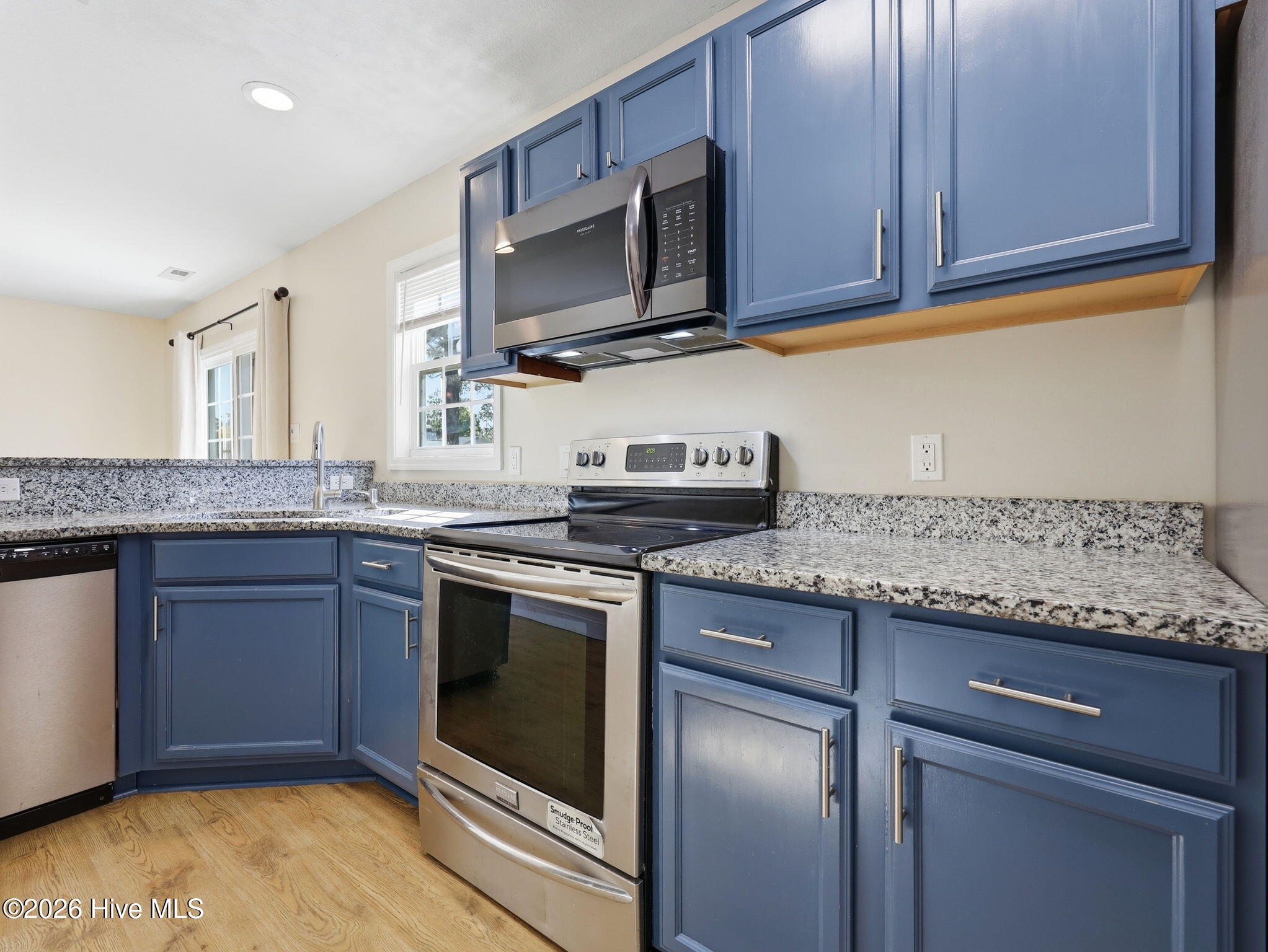 128 Van Riggs Road Hubert, NC 28539 - Photo 17 of 49