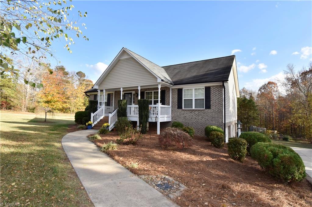 1888 Reedy Creek Road Lexington, NC 27295 - Photo 3 of 22 Gallery Image 3
