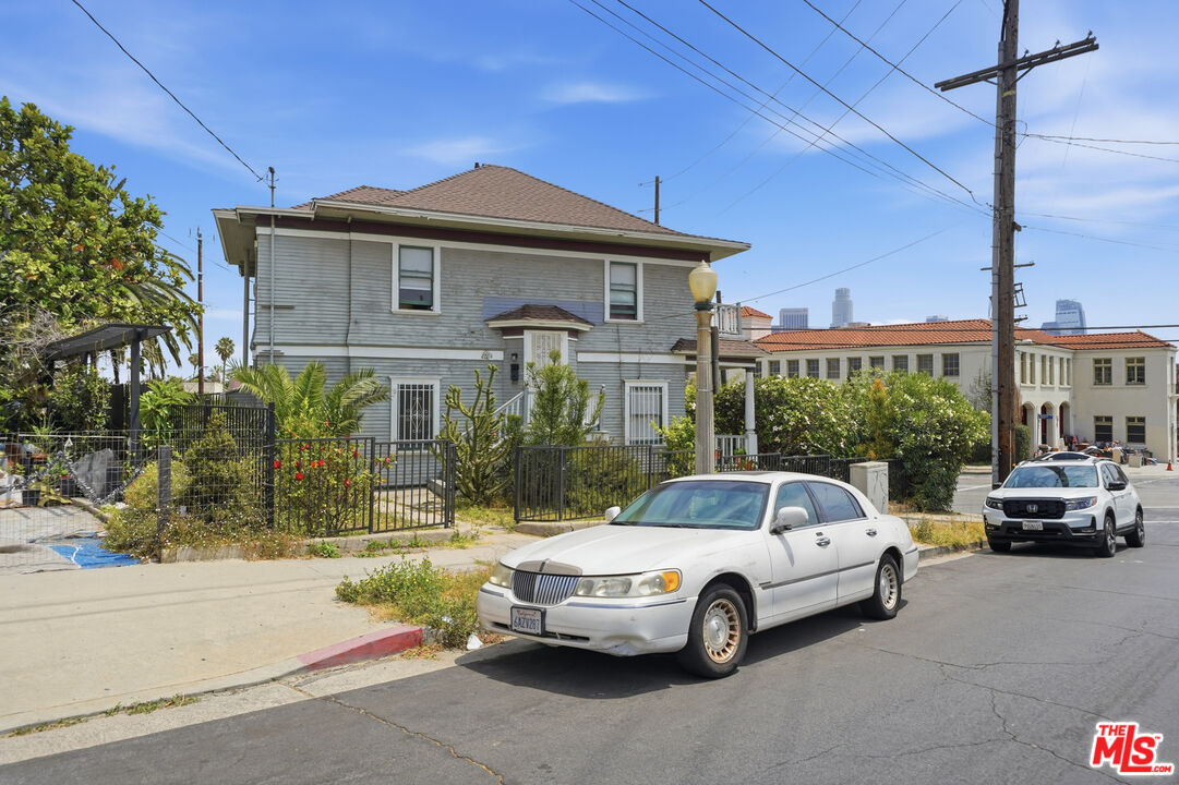 600 East Edgeware Road Los Angeles, CA 90026 - Photo 5 of 13