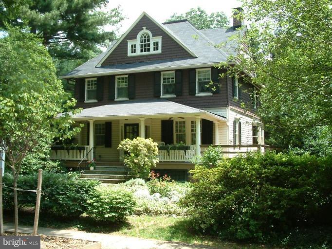 109 Hawthorn Road Baltimore, MD 21210 - Photo 1 of 19 Exterior (Main)