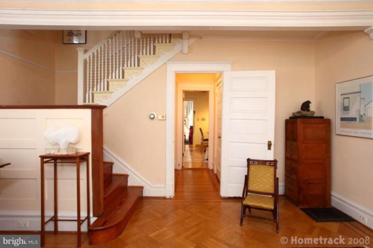 109 Hawthorn Road Baltimore, MD 21210 - Photo 5 of 19 Staircase