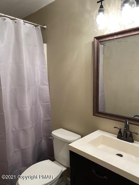 1126 Norfolk Road Tobyhanna, PA 18466 - Photo 5 of 9 batheoom