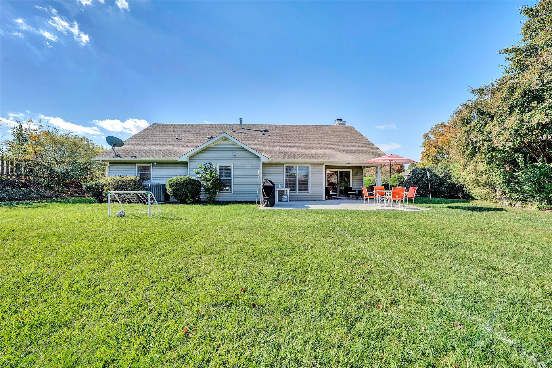 5215 Huntridge Road Roanoke, VA 24012 - Photo 37 of 47 37-DSC00058