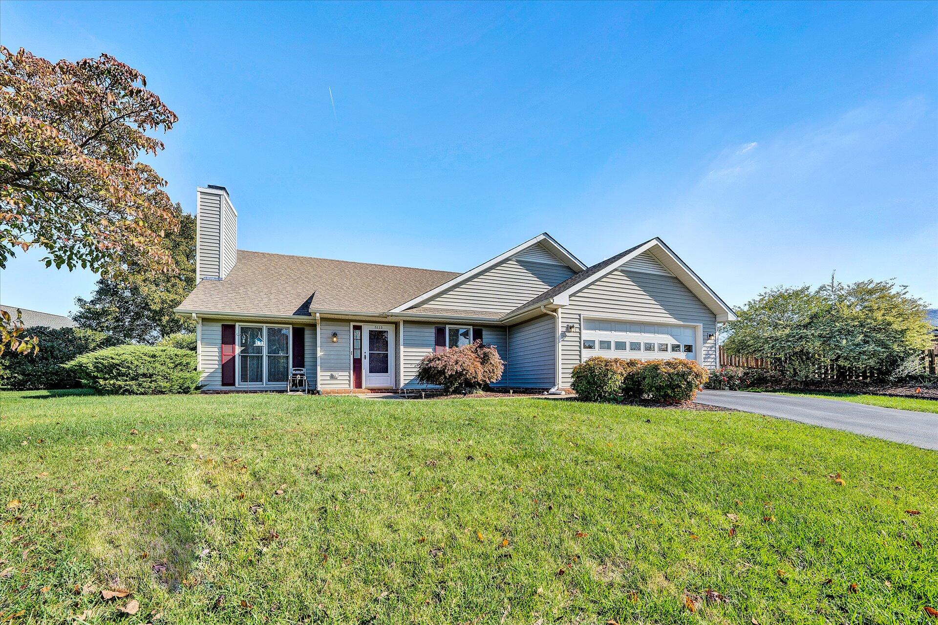 5215 Huntridge Road Roanoke, VA 24012 - Photo 38 of 47 38-DSC00106