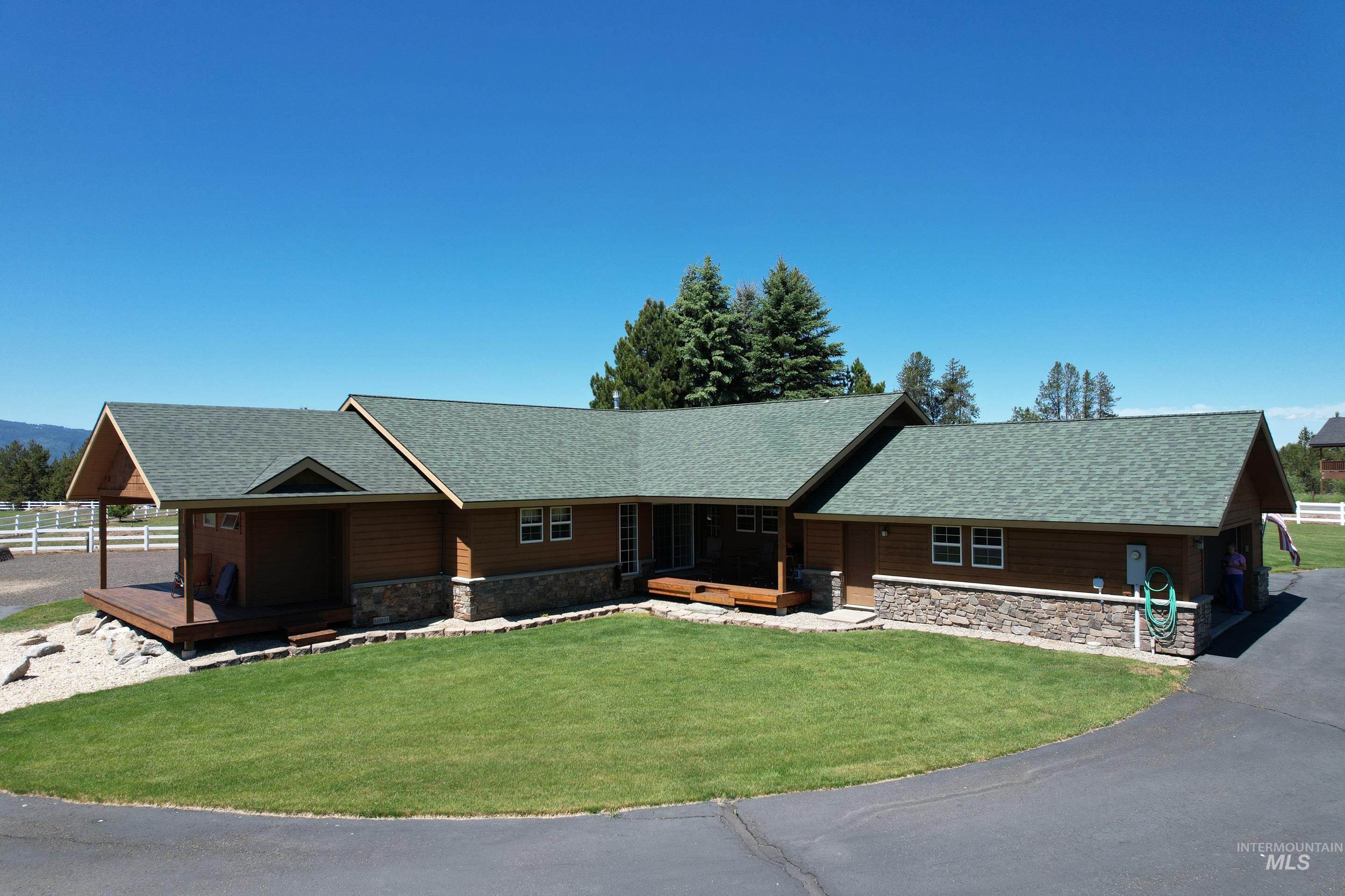 13761 Clear View Road McCall, ID 83638 - Photo 16 of 38