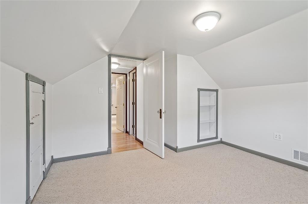 120 Tyler Road Pittsburgh, PA 15237 - Photo 17 of 23 an empty room with an entryway