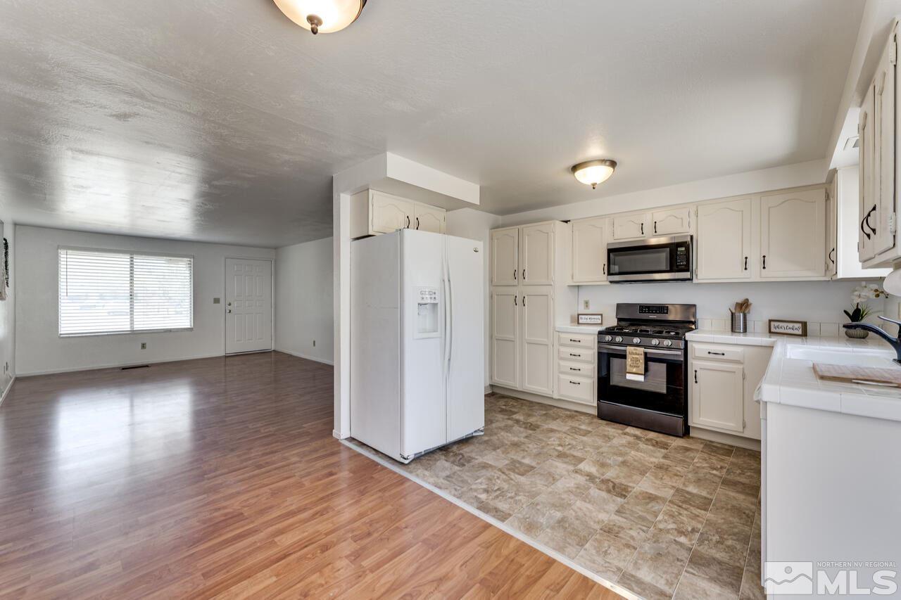 3840 Rio Poco Road Reno, NV 89502 - Photo 4 of 20 Photo 4
