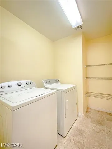 $2,295 | 5733 Blackbirch Street, Las Vegas, NV 89148