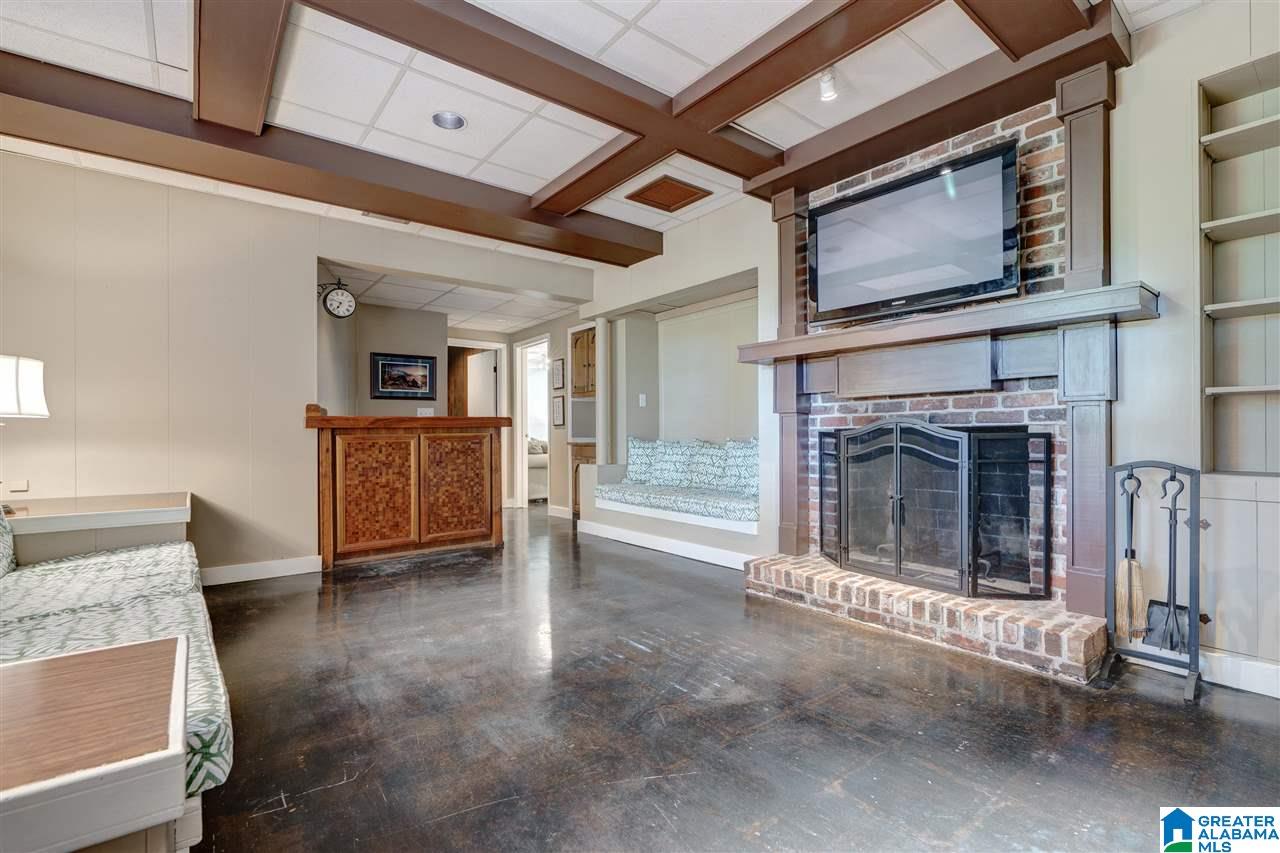 2901 Warrington Road Mountain Brook, AL 35223 - Photo 36 of 48