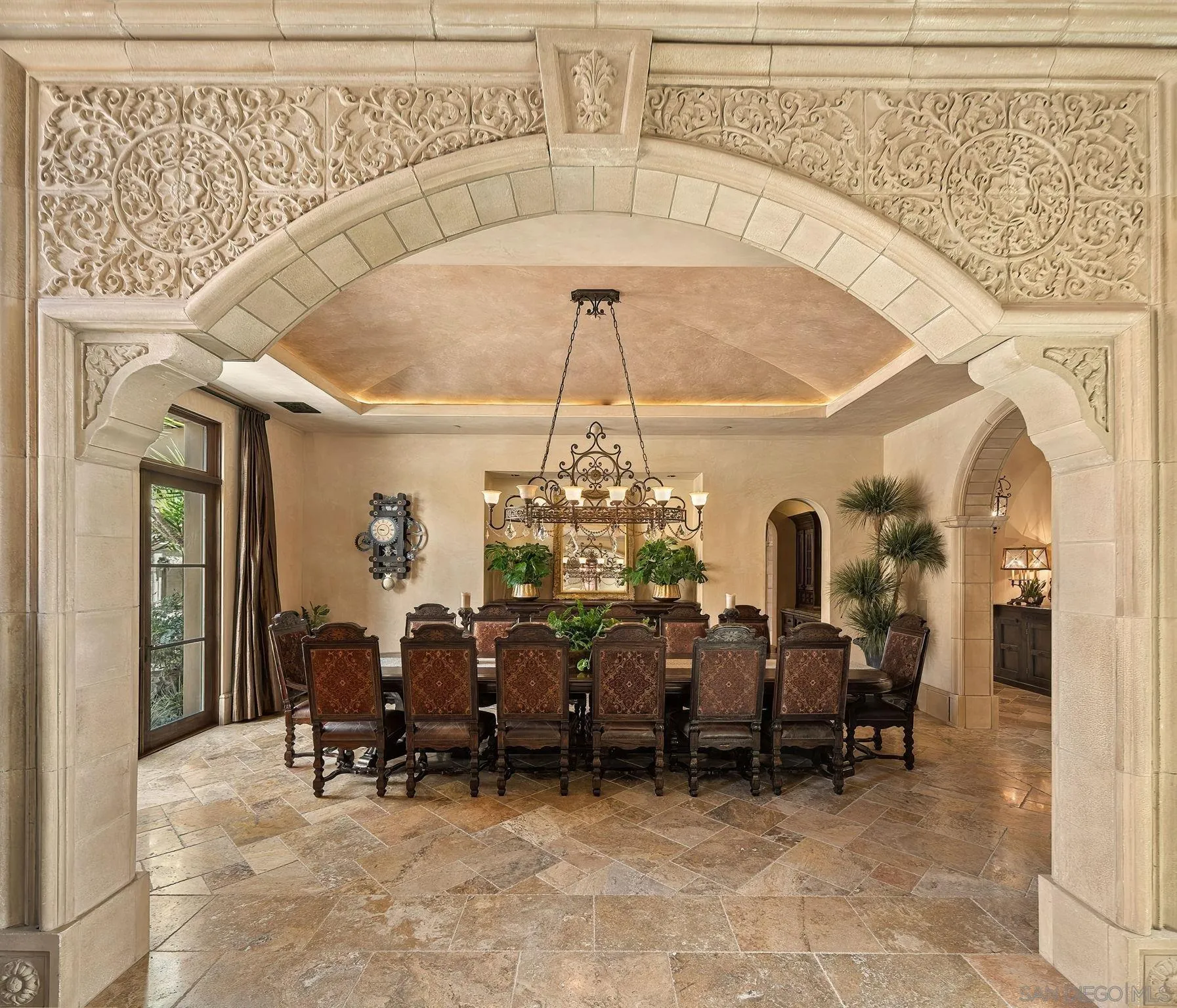8619 Via Rancho Cielo Rancho Santa Fe, CA 92067 - Photo 6 of 53 Gallery Image 6