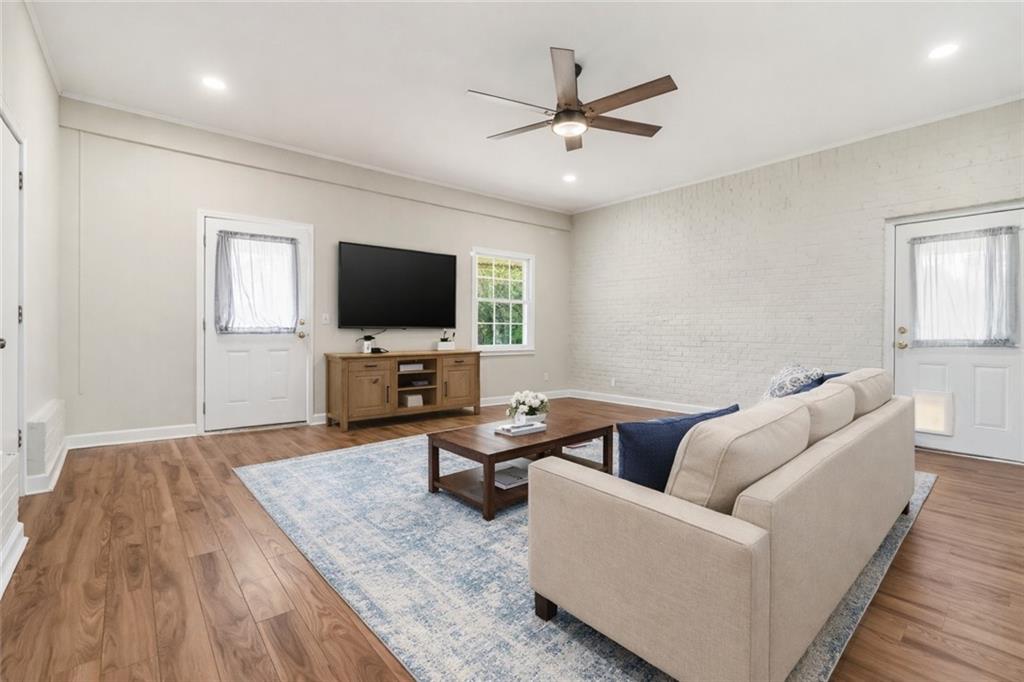 5524 Laurel Lane Northwest Lilburn, GA 30047 - Photo 16 of 46