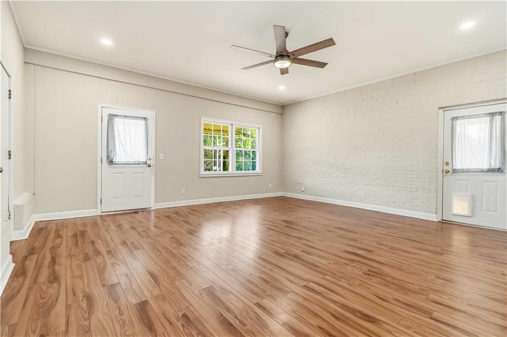 5524 Laurel Lane Northwest Lilburn, GA 30047 - Photo 19 of 46