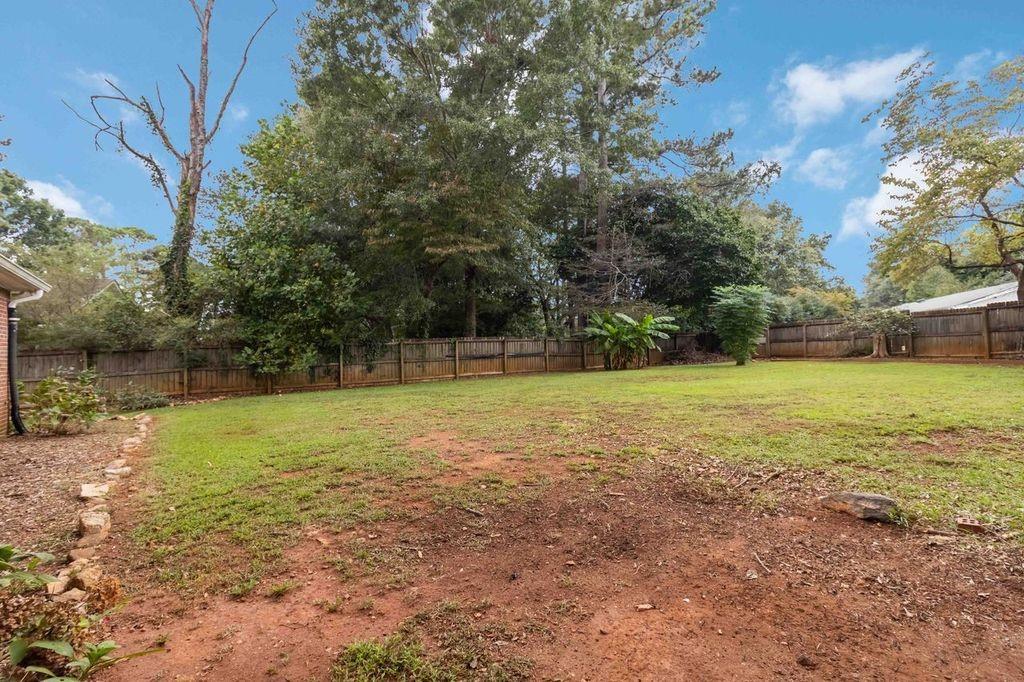 5524 Laurel Lane Northwest Lilburn, GA 30047 - Photo 36 of 46