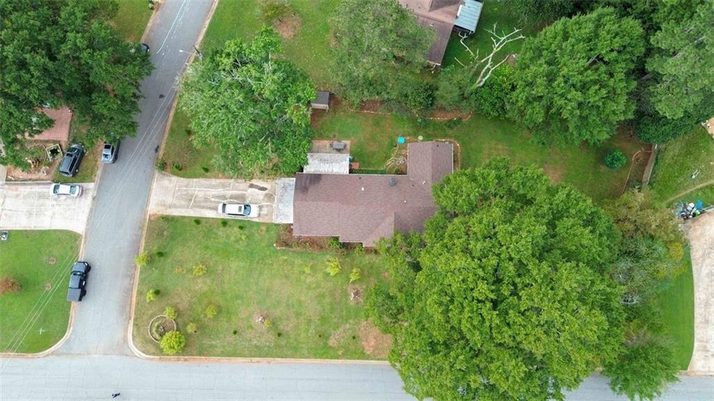 5524 Laurel Lane Northwest Lilburn, GA 30047 - Photo 41 of 46