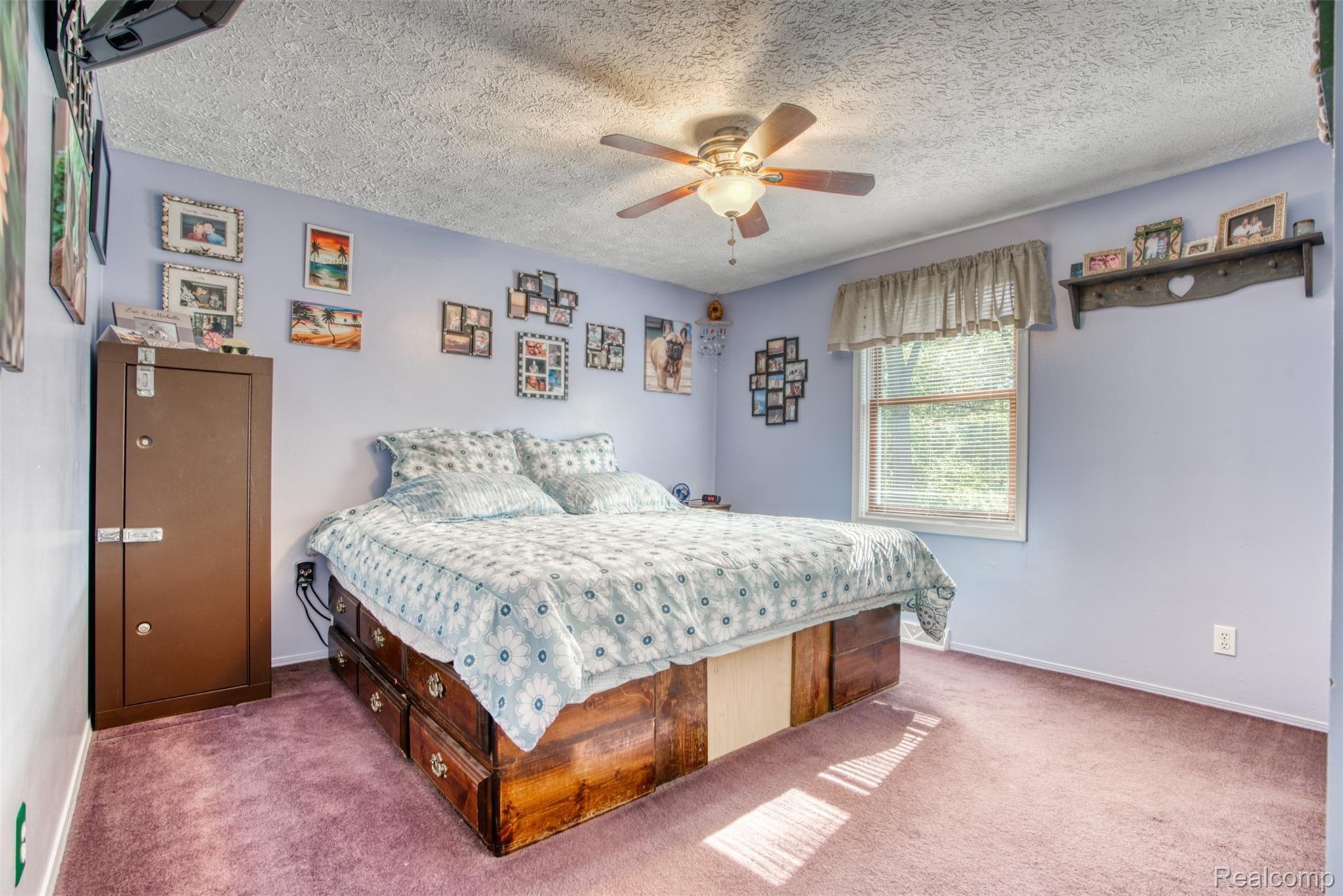 10292 Antcliff Road Fowlerville, MI 48836 - Photo 15 of 50 MASTER BEDROOM