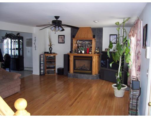 244 Boyden Street Fall River, MA 02721 - Photo 2 of 9 Gallery Image 2