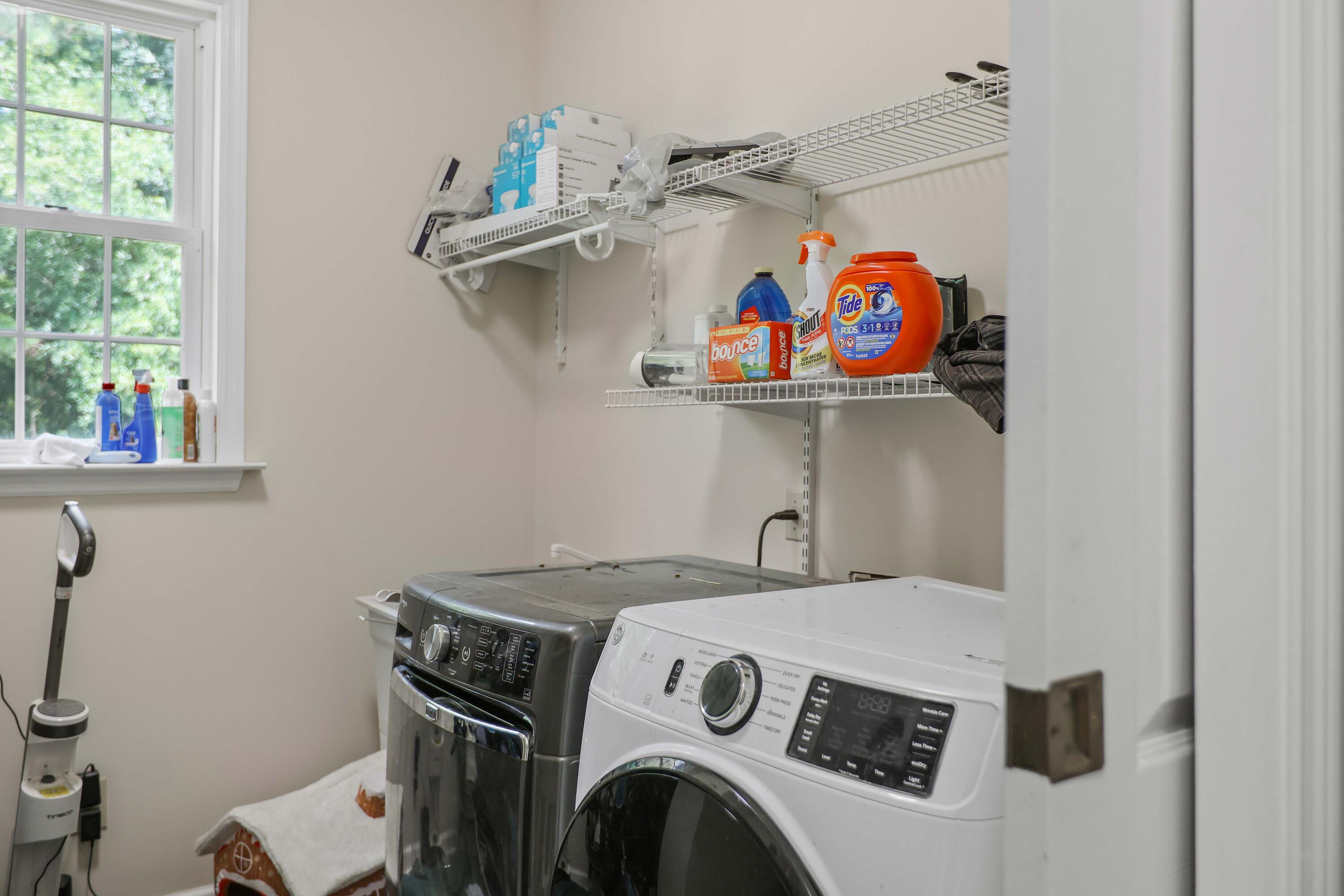 1756 Fish Road Ridgeville, SC 29472 - Photo 24 of 37 Laundry Room