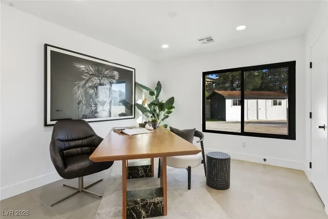 $1,750,000 | 8717 Kingship Court, Las Vegas, NV 89129