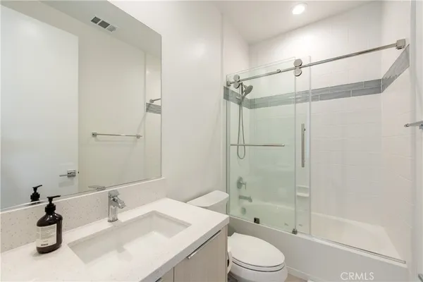 $6,500 | 171 Hollyleaf, Lake Forest, CA 92630