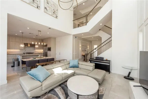 $6,500 | 171 Hollyleaf, Lake Forest, CA 92630