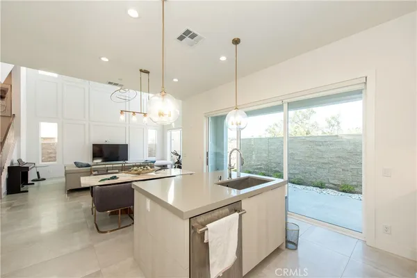 $6,500 | 171 Hollyleaf, Lake Forest, CA 92630