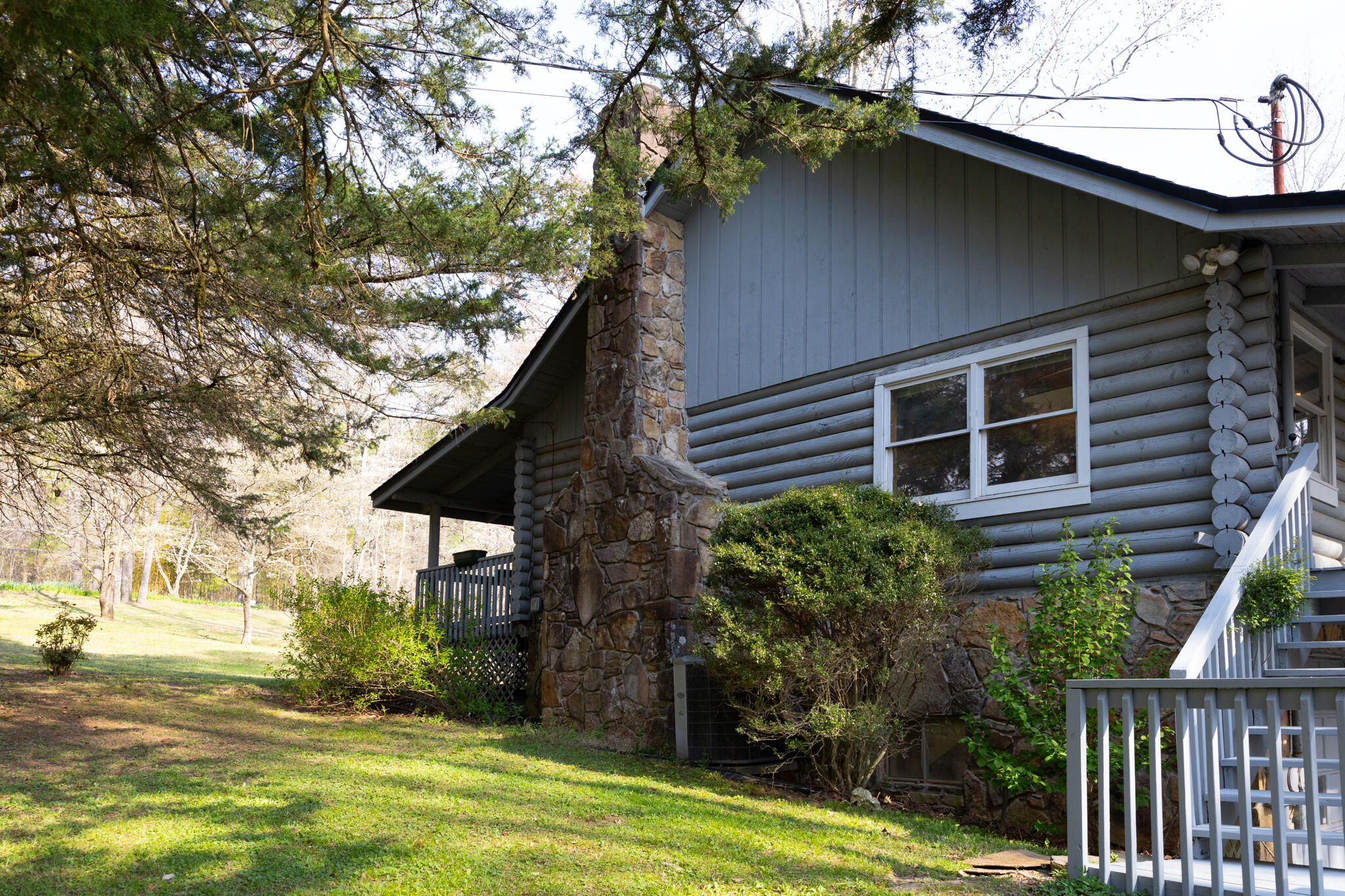 4818 Howardsville Road Apison, TN 37302 - Photo 4 of 47 4818HowardsvilleRdApisonTN-03