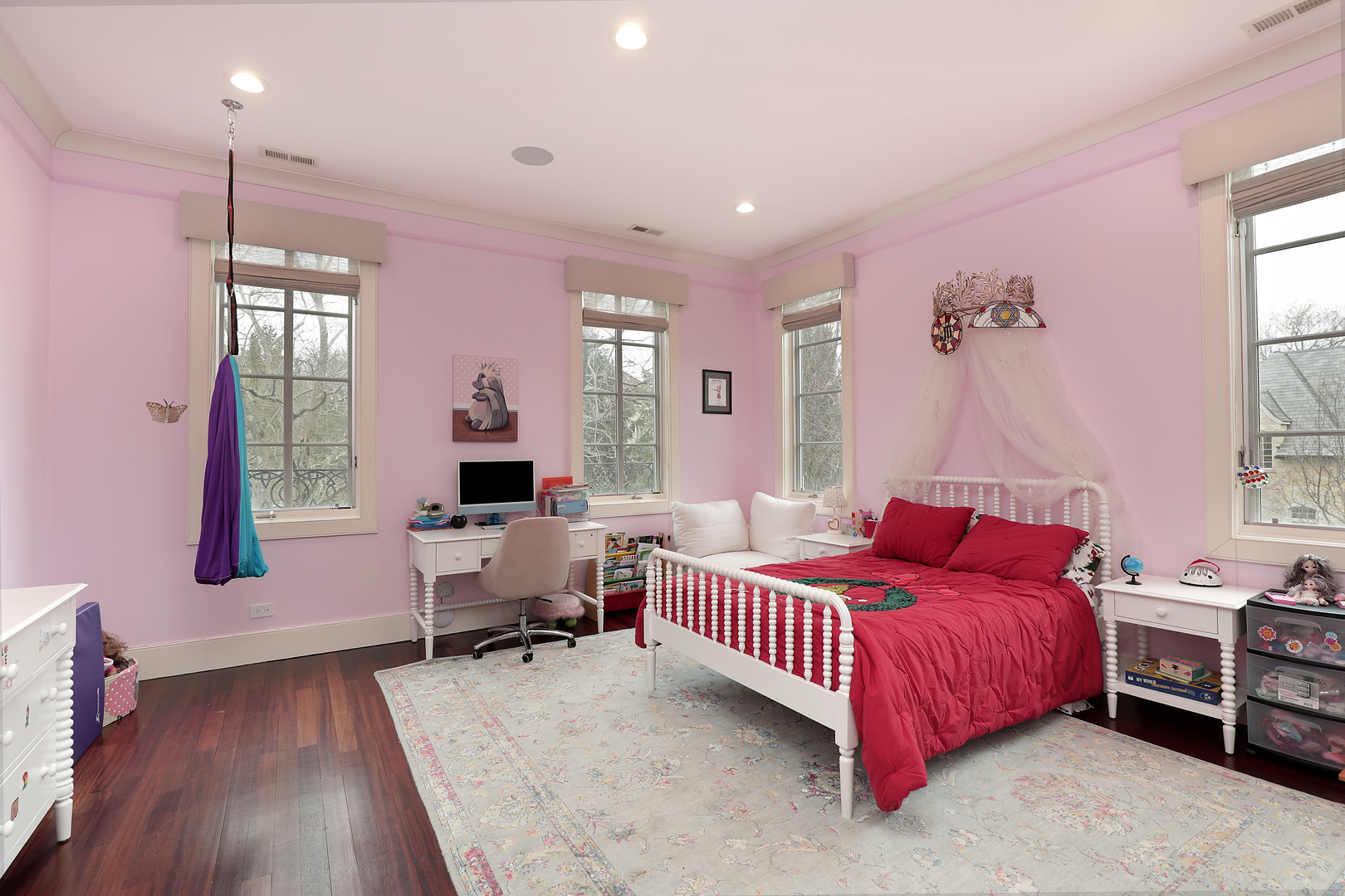 977 Sheridan Road Winnetka, IL 60093 - Photo 24 of 39 Gallery Image 24