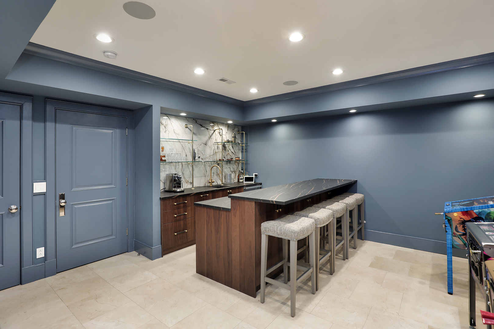 977 Sheridan Road Winnetka, IL 60093 - Photo 29 of 39 Gallery Image 29