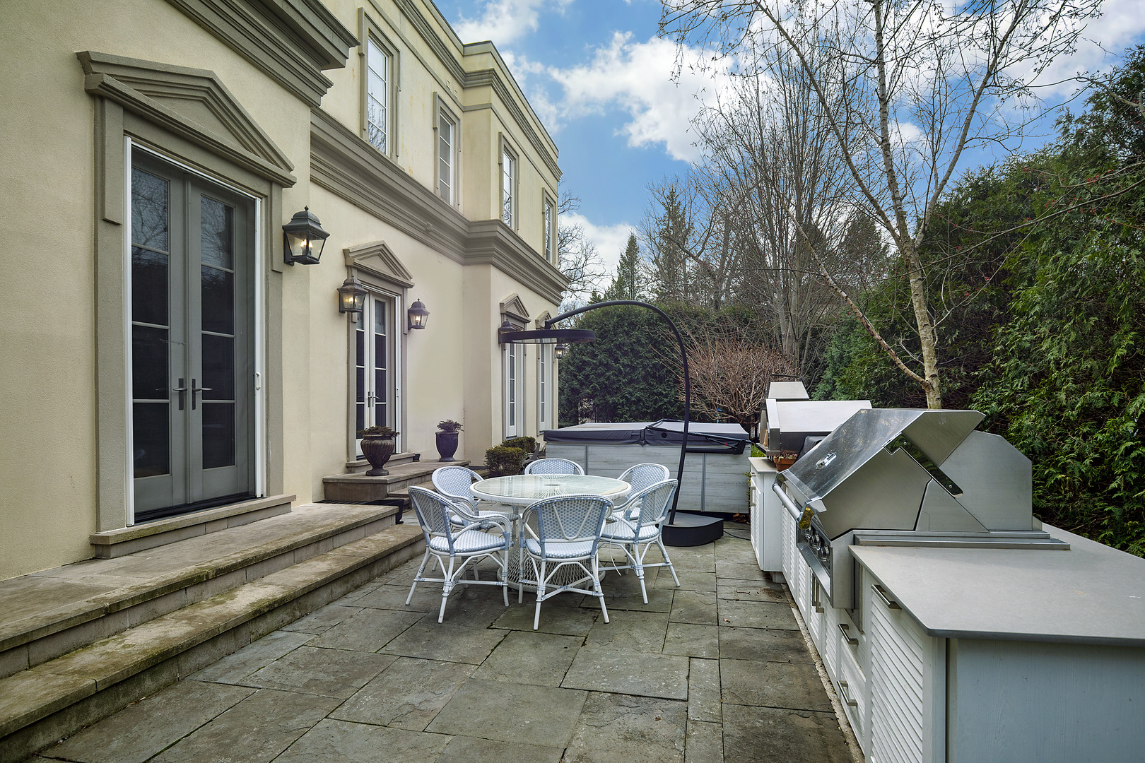 977 Sheridan Road Winnetka, IL 60093 - Photo 35 of 39 Gallery Image 35