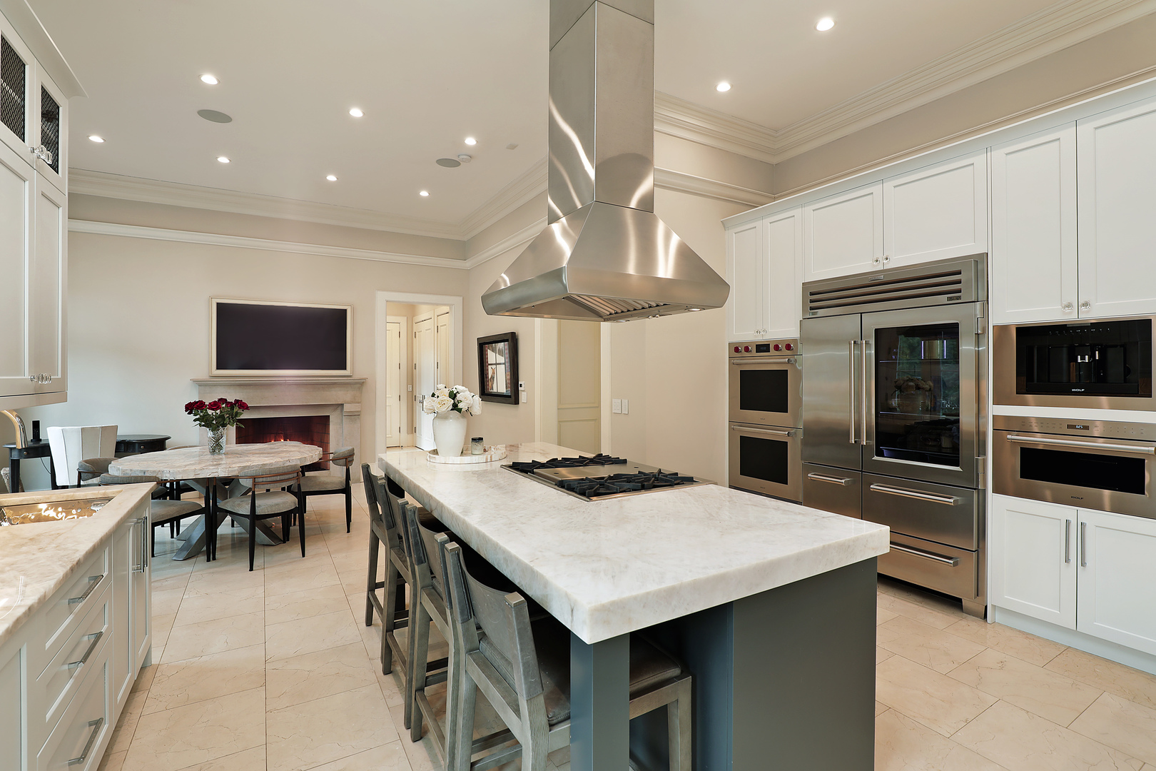 977 Sheridan Road Winnetka, IL 60093 - Photo 8 of 39 Gallery Image 8
