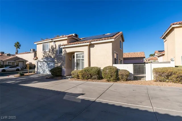 $1,850 | 190 Renville Court, Henderson, NV 89074