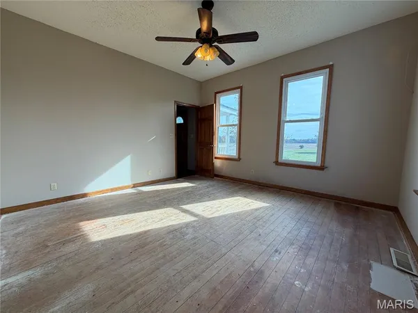 $375,000 | 3963 Gvillo Lane, Alton, IL 62002