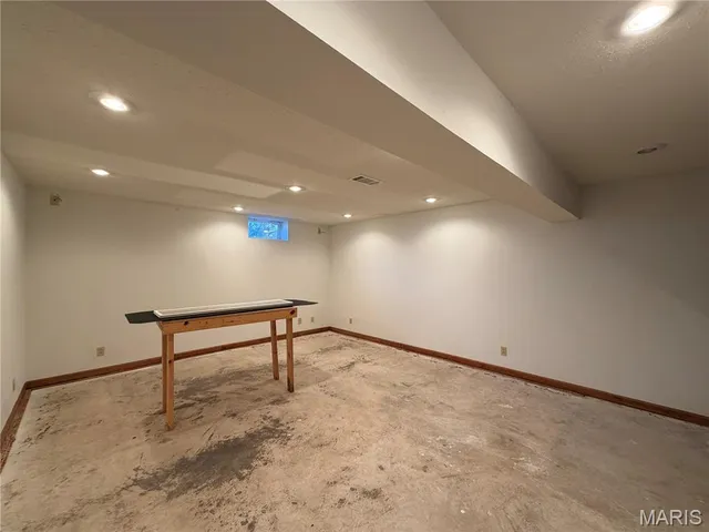 $400,000 | 3963 Gvillo Lane, Alton, IL 62002