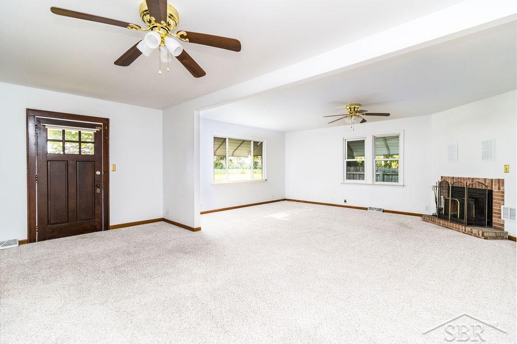 2575 South Center Road Saginaw, MI 48609 - Photo 5 of 22 50022424-4.JPG