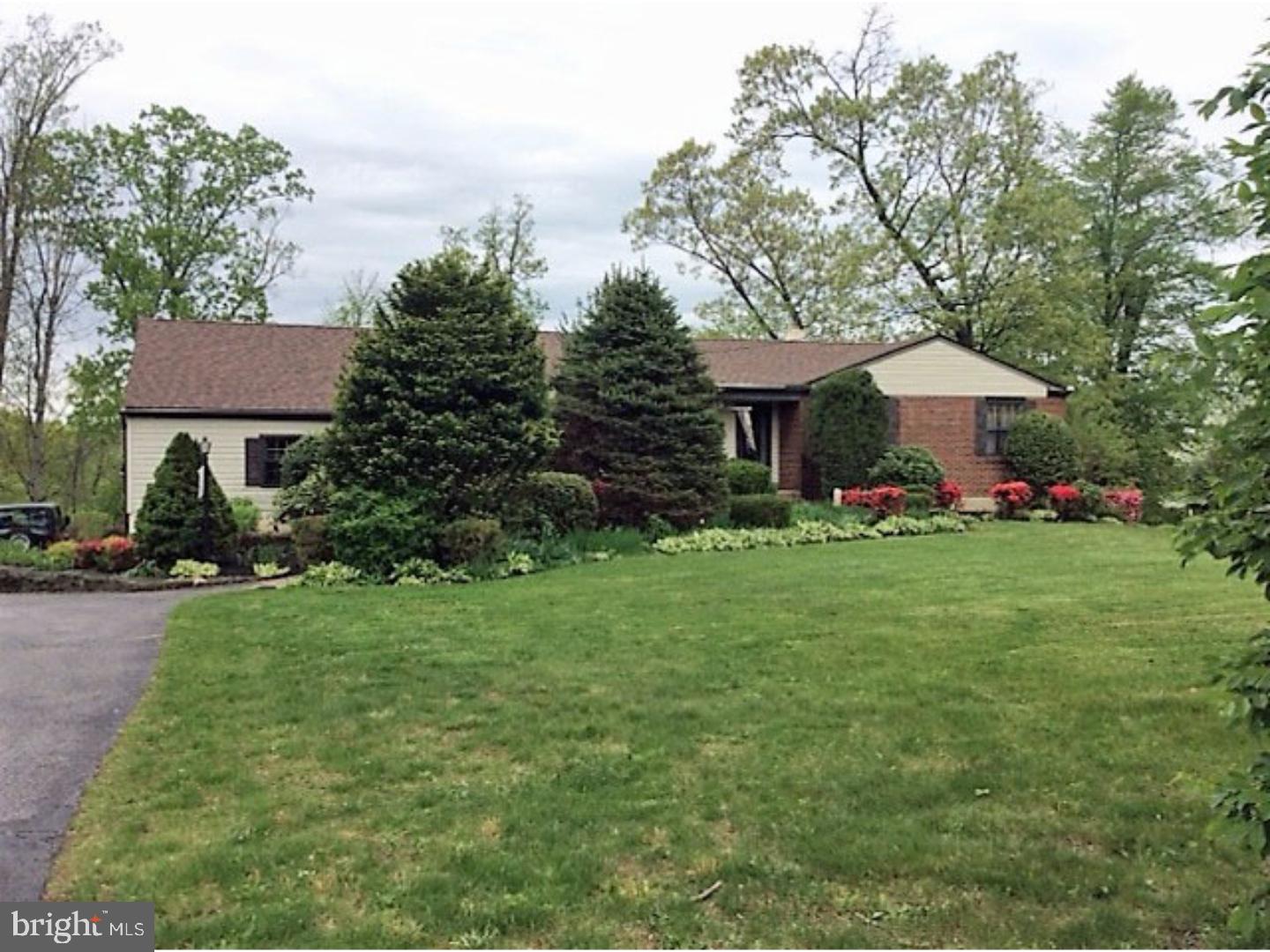 23 Gordonville Road Aston, PA 19014 - Photo 2 of 25 Exterior Front